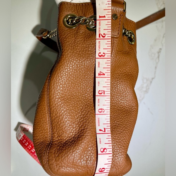 MICHAEL KORS Tote Camel
Brown Leather Bag Large With Cross Body Strap - Picture 15 of 15